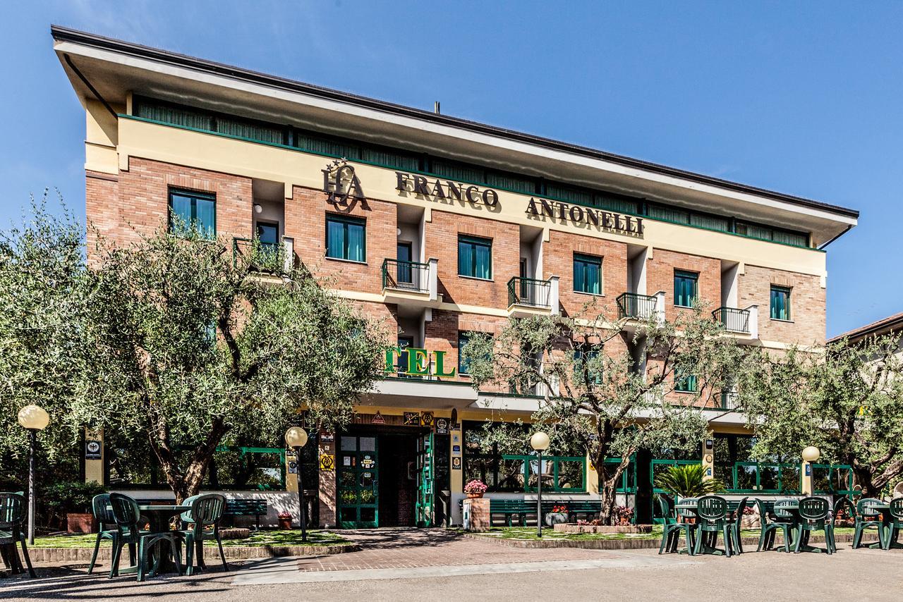 Hotel Franco Antonelli Assisi Kültér fotó